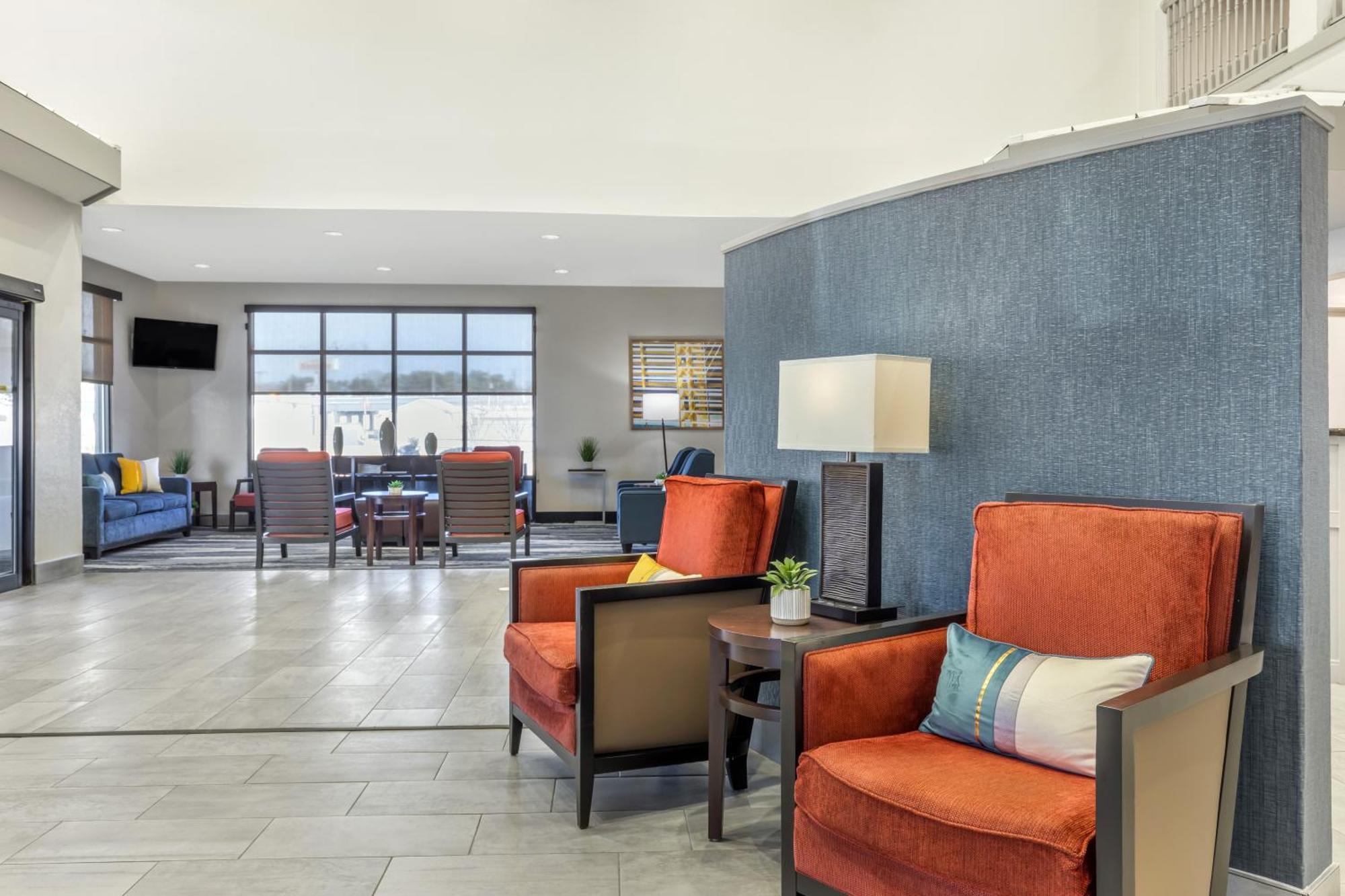 Comfort Suites Накодочес Екстериор снимка