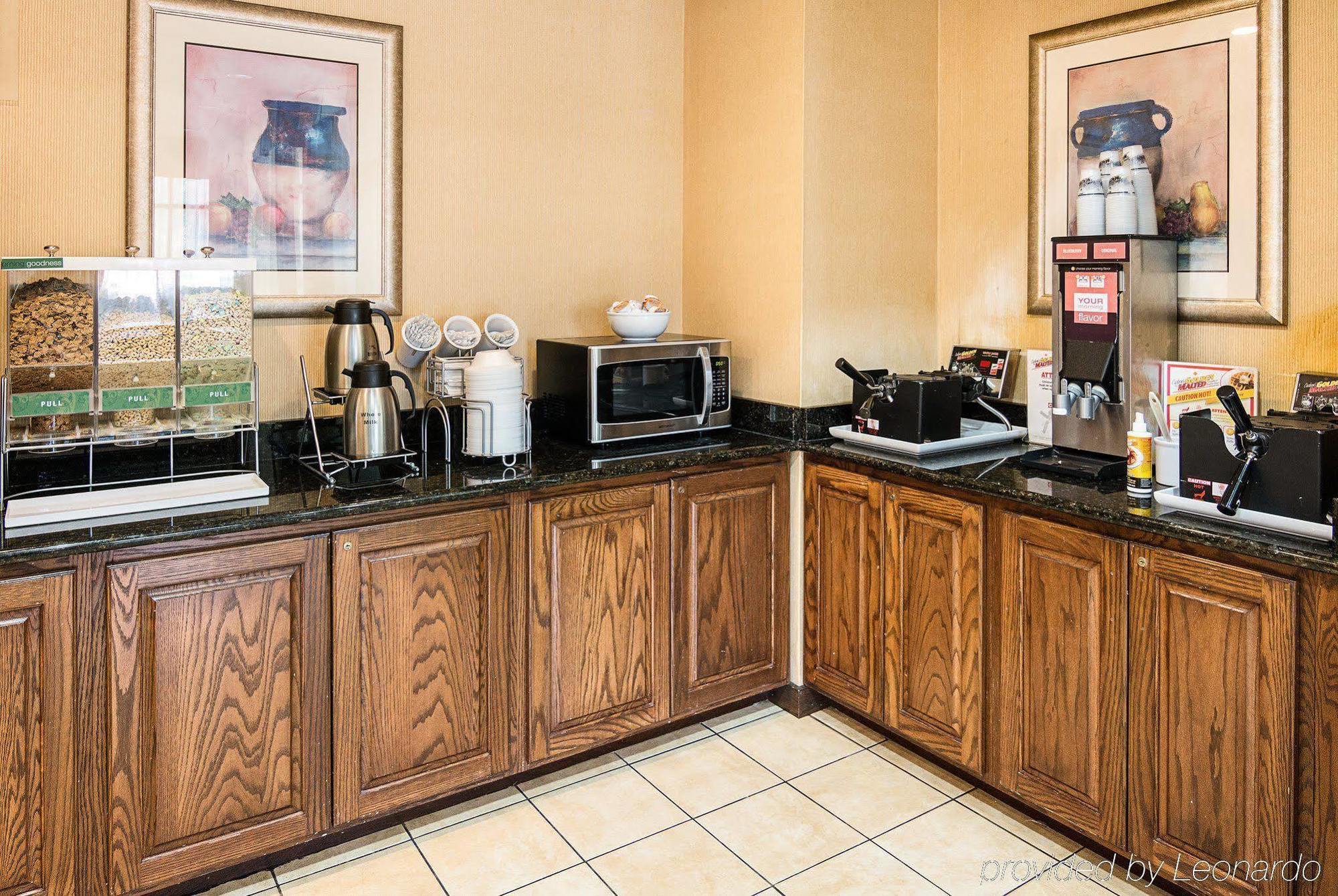 Comfort Suites Накодочес Екстериор снимка