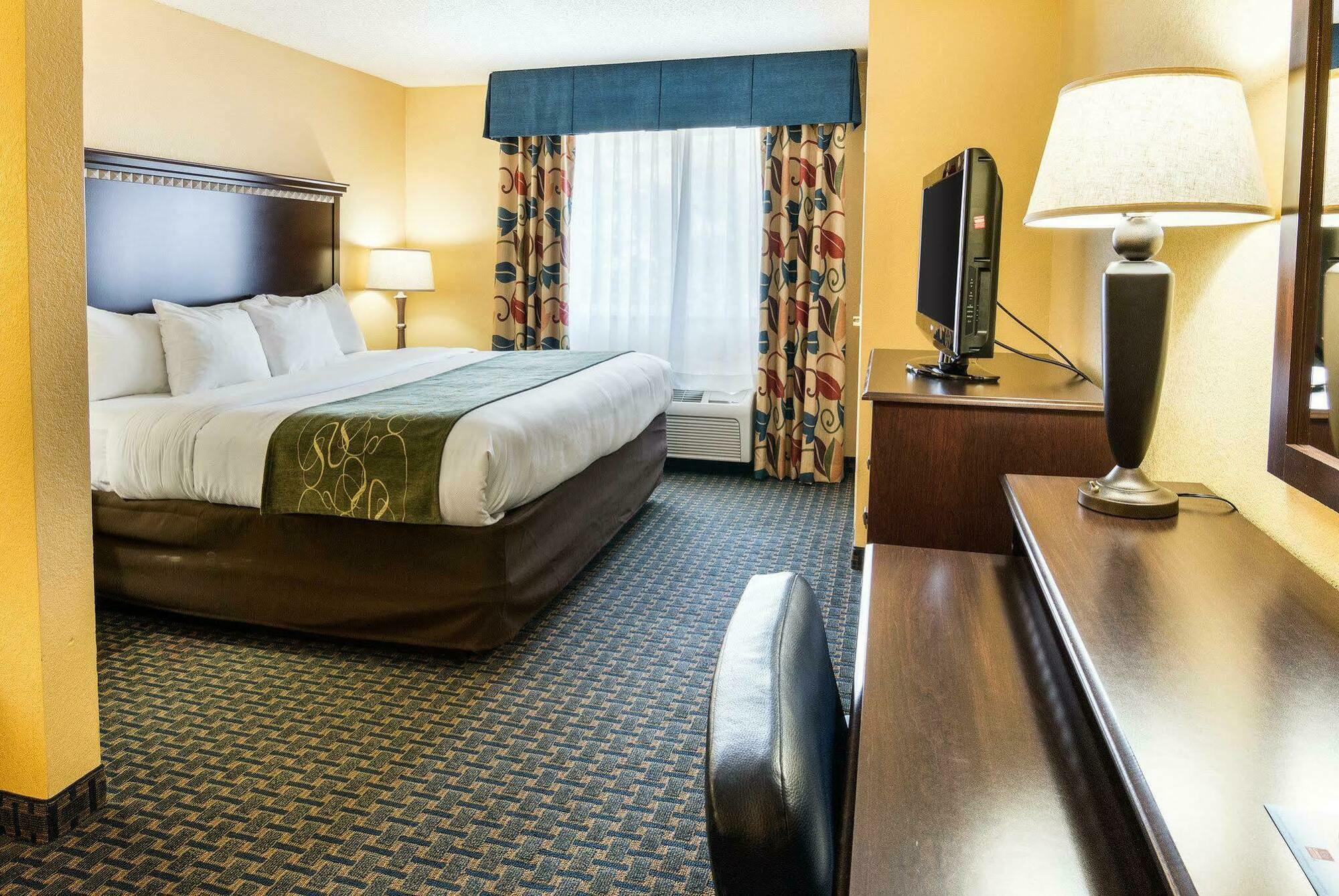 Comfort Suites Накодочес Екстериор снимка